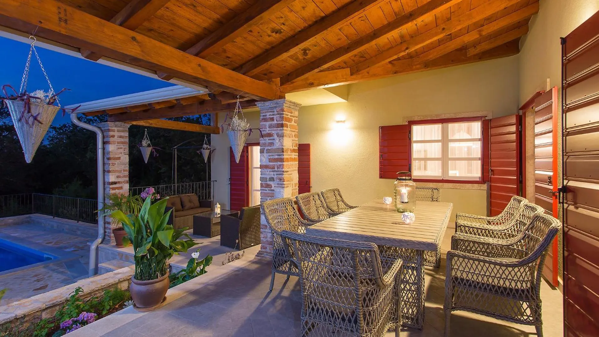 Beautiful Villa Stupenda With Whirlpool In Porec Montižana