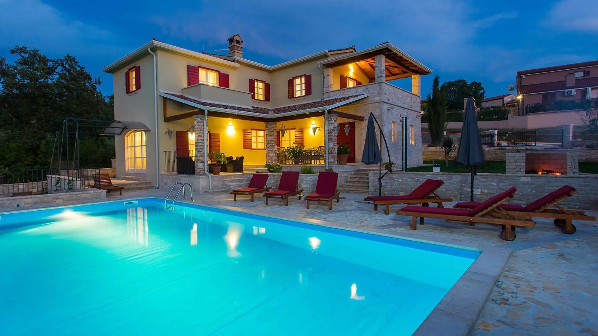 Beautiful Villa Stupenda With Whirlpool In Porec Montižana Croazia