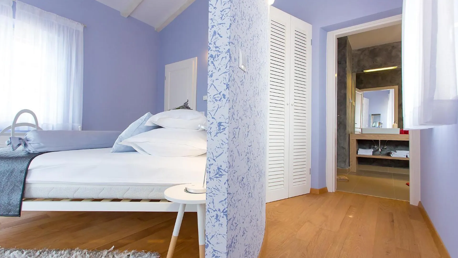 Beautiful Villa Stupenda With Whirlpool In Porec Montižana